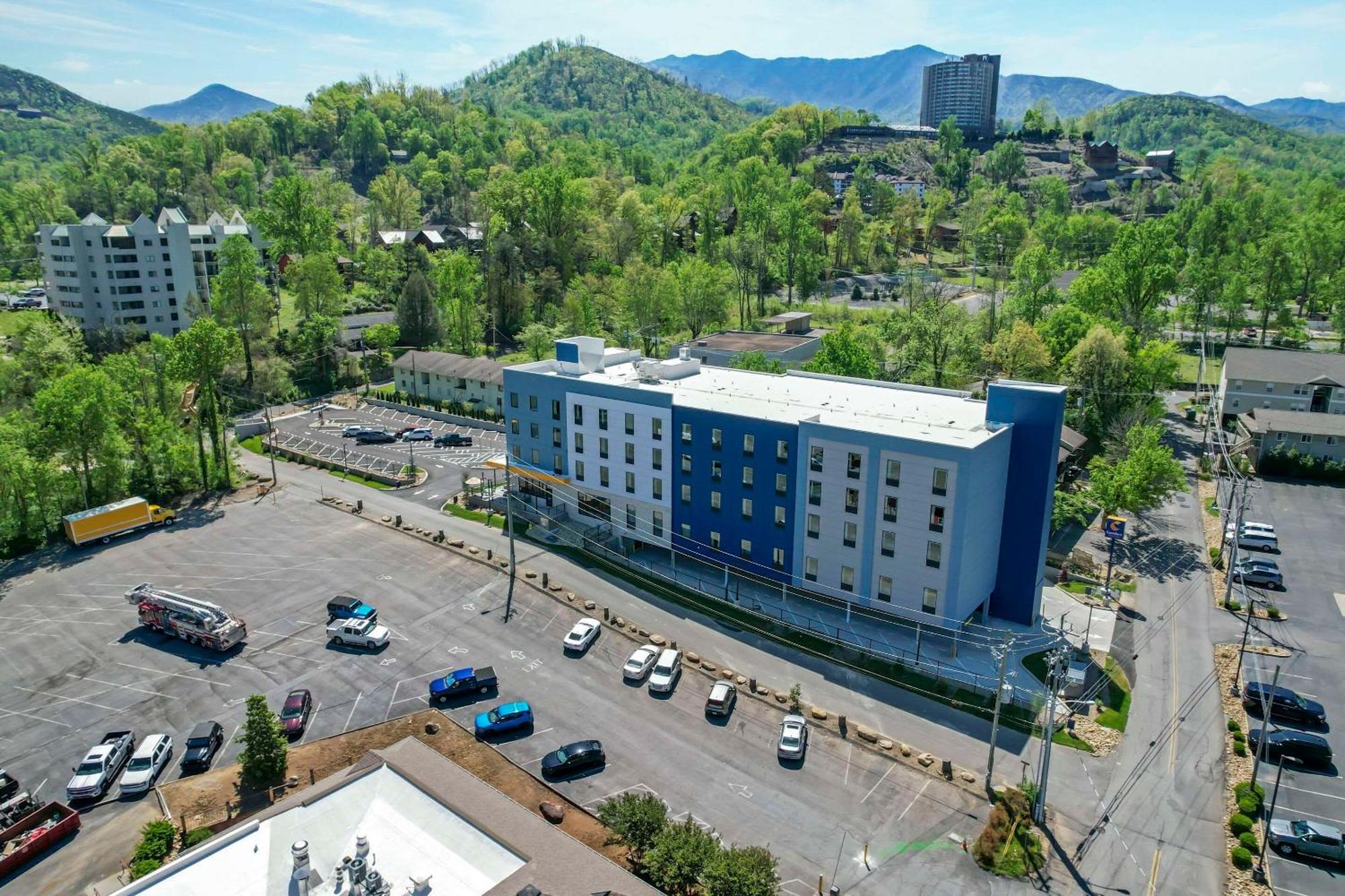 Comfort Suites Gatlinburg Downtown-Convention Center Bagian luar foto